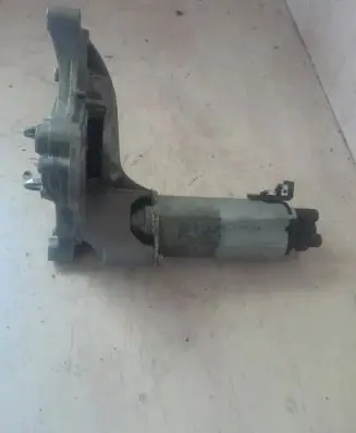 Volvo XC90 Seat adjustment motor 74560001 0717053540