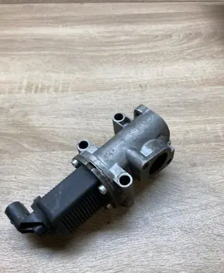 Opel Astra H EGR valve 53446103