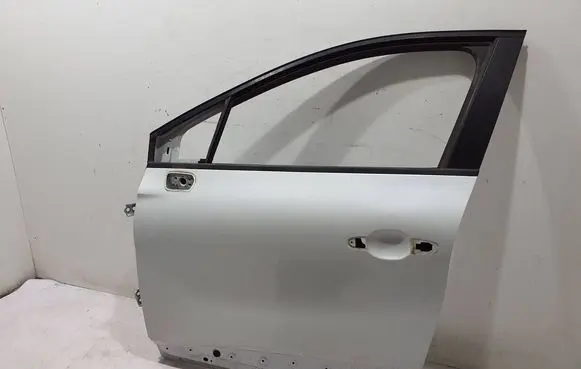 Renault Captur II Front door 801012447R