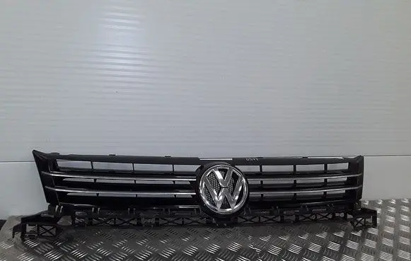 Volkswagen Cross Touran I Front bumper lower grill 1T0853653L