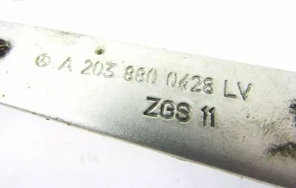 Mercedes-Benz CLC CL203 Engine bonnet/hood hinges A2038800428