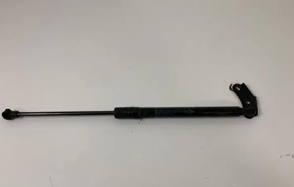 Toyota Avensis T270 Tailgate/trunk strut/damper 6896005081