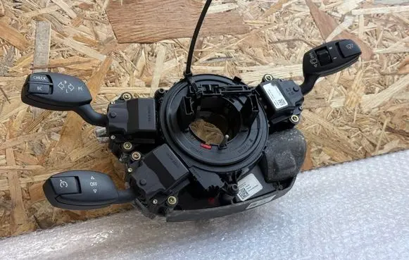 BMW 5 E60 E61 Airbag slip ring squib (SRS ring) 6911514 6940808 6924106