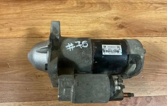 Opel Insignia A Starter motor 55585237 M001T30073