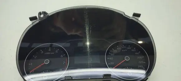 KIA Sportage Speedometer (instrument cluster) 94003F1321
