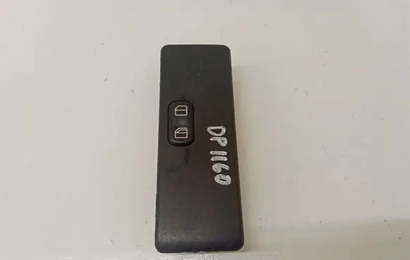 Mercedes-Benz Vito Viano W638 Electric window control switch A0045458307
