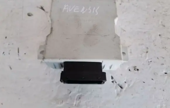 Toyota Corolla Verso AR10 Window control relay 150696
