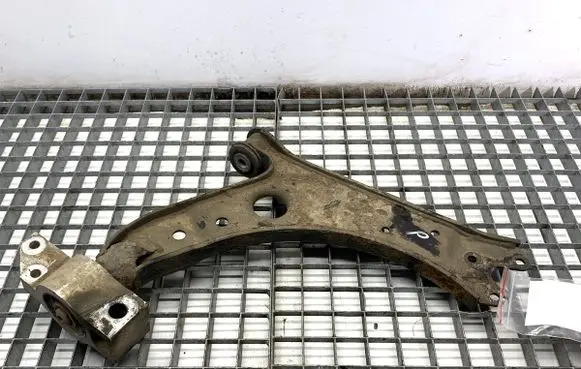 Volkswagen Golf VI Front control arm 1K0407190E