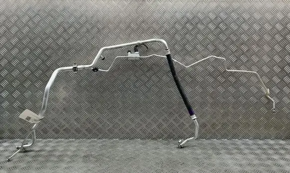 Lexus RX V Air conditioning (A/C) pipe/hose 8871048B50 8871048A00