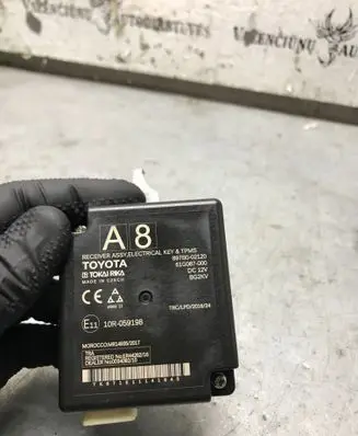 Toyota Corolla E210 E21 Door control unit/module 897B002120 61G087000 10R059198