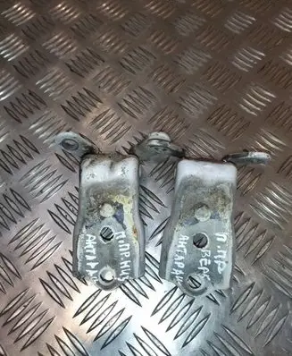 Front door hinge set