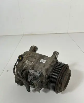 BMW X5 F15 Air conditioning (A/C) compressor (pump) 9303561