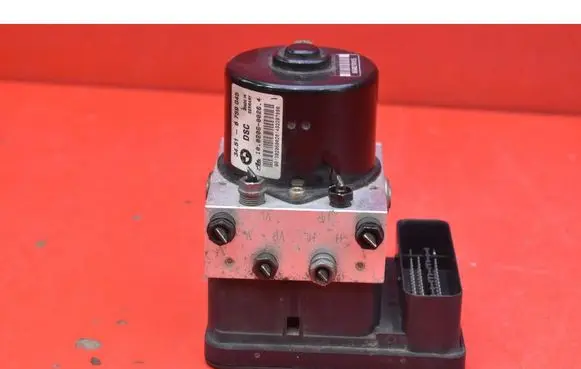 BMW 3 E46 ABS Pump 6759045