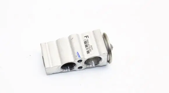 Honda Civic X Air conditioning (A/C) expansion valve TBA0A110M1