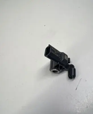 Nissan Navara D23 Airbag deployment crash/impact sensor 988305RA0A 190918