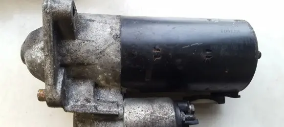 Volvo V70 Starter motor 0001109264 30724473