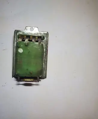 Ford Galaxy Heater blower fan relay 7M0959263C
