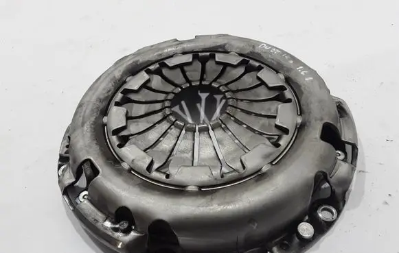 Dacia Duster Pressure plate 302107380R