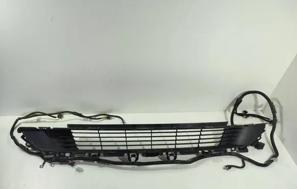 Tesla Model Y Front bumper lower grill 148904500C 149375900A
