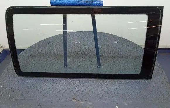 Fiat Doblo Rear side window
