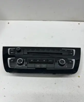BMW 1 F20 F21 Climate control unit 6836468 17313810