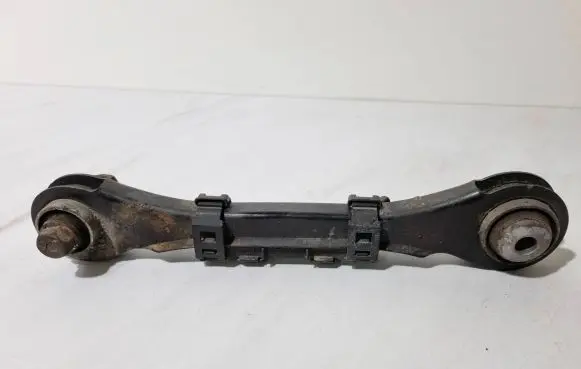 BMW 1 F20 F21 Rear upper control arm/wishbone 6792519 679251902