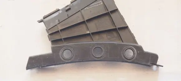 Skoda Scala Intercooler air channel guide 657121763A