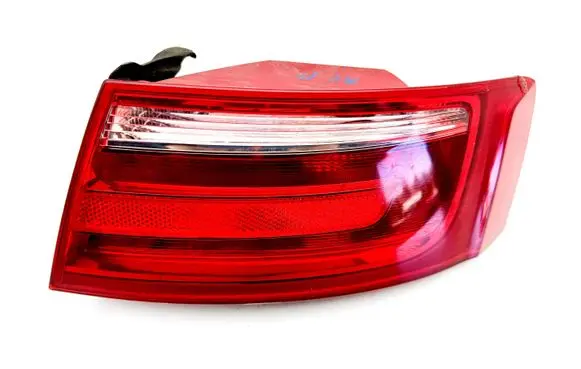 Audi A5 8T 8F Rear/tail lights 8T0945096