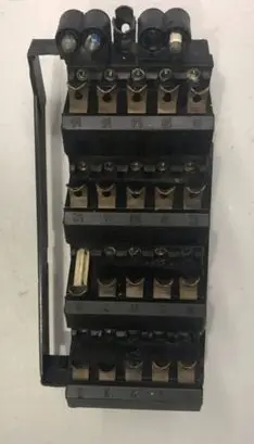 Mercedes-Benz E W124 Fuse module 1245402050