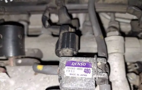 Honda Civic Turbo solenoid valve 1013624800