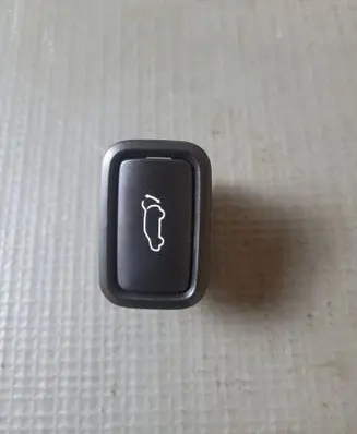 KIA Sportage Tailgate/boot open switch button 96740A9100