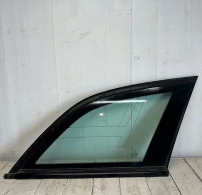 Mercedes-Benz C W204 Rear side window 43R00048
