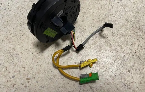 Mercedes-Benz C W203 Airbag slip ring squib (SRS ring) A2035401545