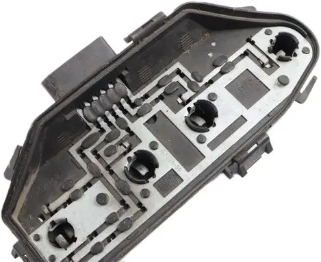 Volkswagen Transporter - Caravelle T5 Tail light bulb cover holder 7H0945258A