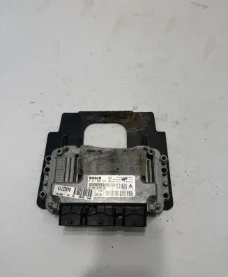 Citroen C4 I Engine control unit/module 9652552380 0261208558 100010240