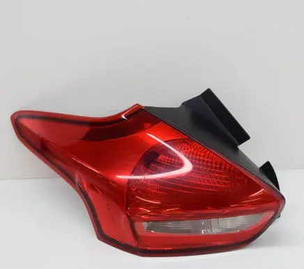 Ford Focus Rear/tail lights F1EB13405CF