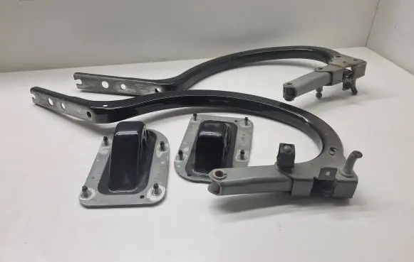 BMW 5 F10 F11 Tailgate/trunk/boot hinge 7204237 7204238