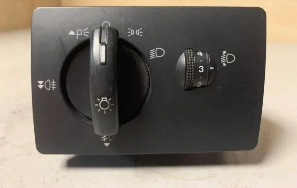 Ford Focus Light switch 4M5T13A024LA