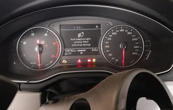 Audi A5 8T 8F Speedometer (instrument cluster) 8W5920741B