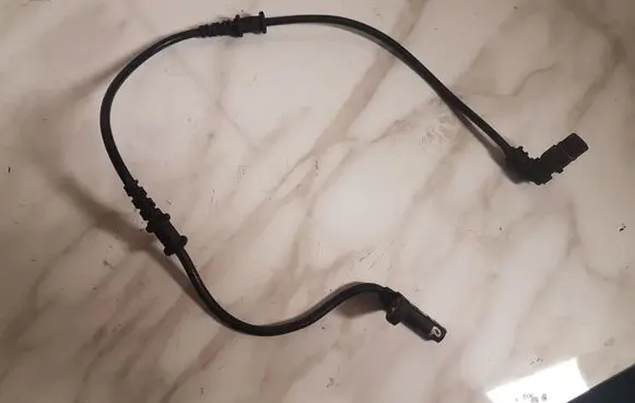 Mercedes-Benz C W203 ABS brake wheel speed sensor A2035400417
