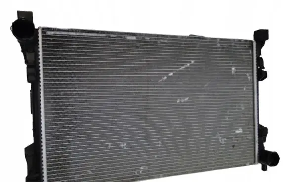 Mercedes-Benz CLC CL203 Coolant radiator A2035001103