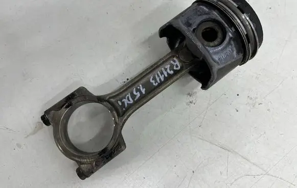Dacia Sandero Piston with connecting rod K9KT766