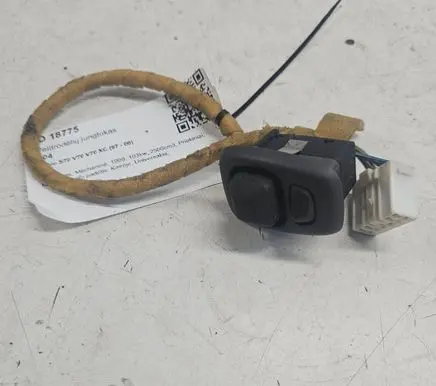 Volvo S70 V70 V70 XC Wing mirror switch 9148959