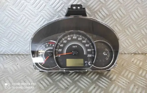 Speedometer (instrument cluster)
