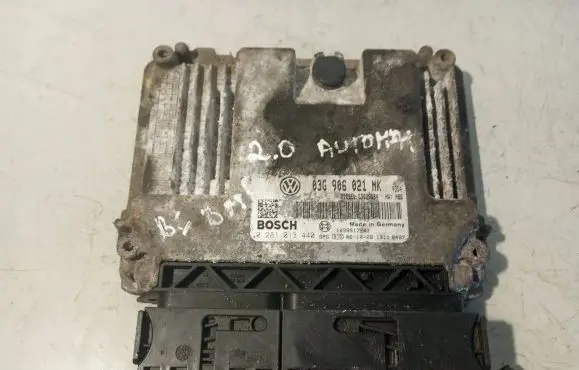 Volkswagen PASSAT B6 Engine control unit/module 03G906021NK 1039S17241 0281013440