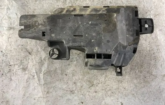 Volvo V70 Fuse box cover 9452547