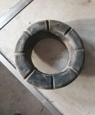 Chevrolet Captiva Rear coil spring rubber mount 15882987
