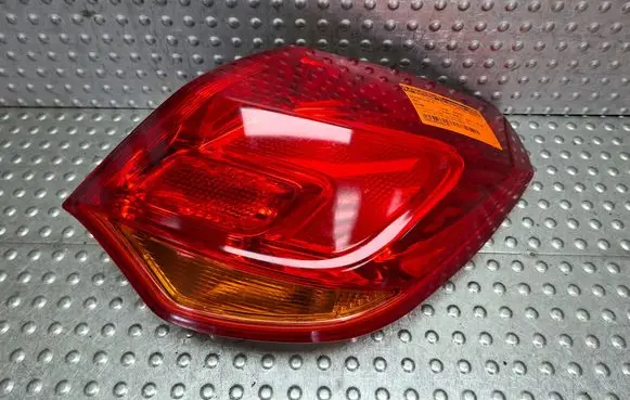 Opel Astra J Rear/tail lights S27639089