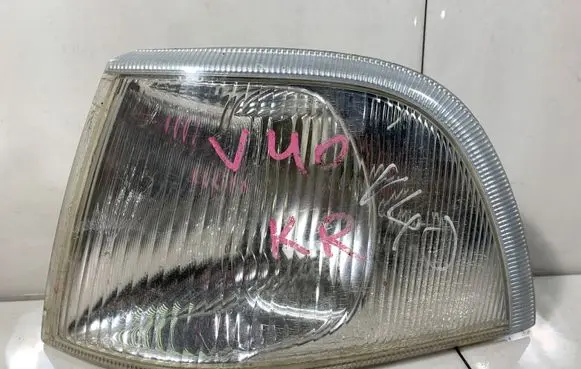 Volvo S40, V40 Front indicator light 30854653