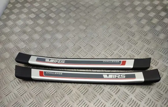 Skoda Octavia Mk3 (5E) Front sill trim cover 5E0853492D